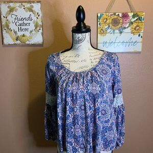 🎉🎉🎉HP 7/24🎉🎉Hollister blouse 